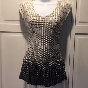 Milano sleeveless blouse